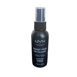 NYX Setting Spray Radiant Finish 1.69oz MSS03 Professional Makeup Long Lasting